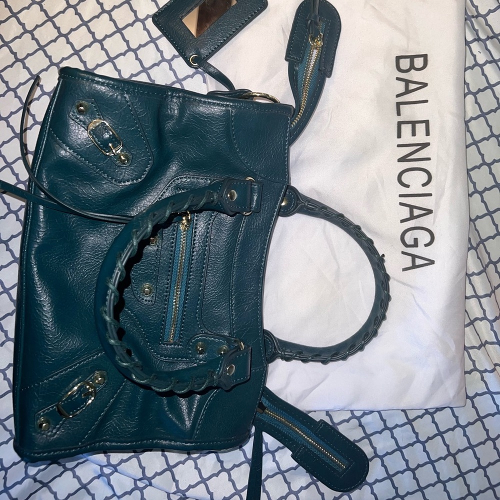 Balenciaga forest green classic city satchel never used.